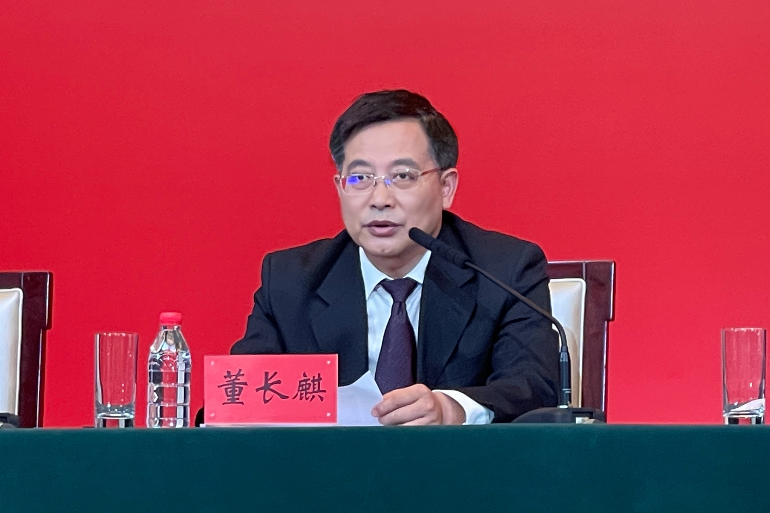 猫都论坛
党组成员、副厅长董长麒.jpg